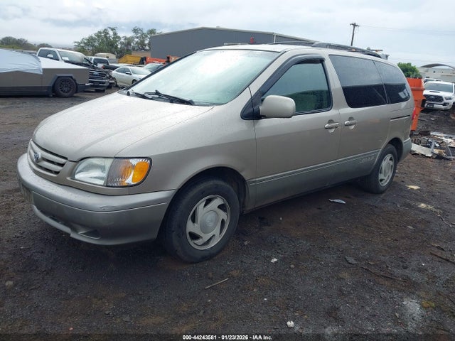 44243581 :رقم المزاد ، 4T3ZF13C53U530739 vin ، 2003 Toyota Sienna Le مزاد بيع