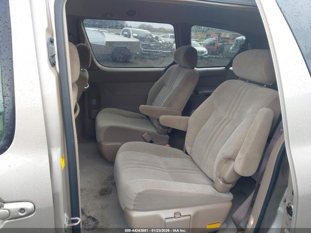 44243581 :رقم المزاد ، 4T3ZF13C53U530739 vin ، 2003 Toyota Sienna Le مزاد بيع