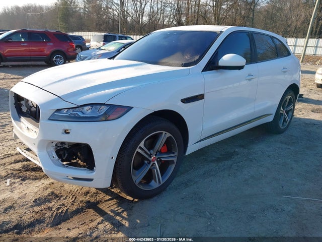 2017 JAGUAR F-PACE SADCM2BV3HA066607 Photo 1