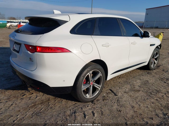 2017 JAGUAR F-PACE SADCM2BV3HA066607 Photo 3