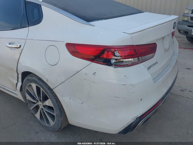 2016 Kia Optima Sxl Turbo მანქანა იყიდება აუქციონზე, vin: 5XXGV4L26GG015339, აუქციონის ნომერი: 44243604