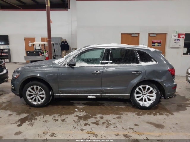 2016 Audi Q5 2.0t Premium მანქანა იყიდება აუქციონზე, vin: WA1L2AFP0GA040806, აუქციონის ნომერი: 44243616
