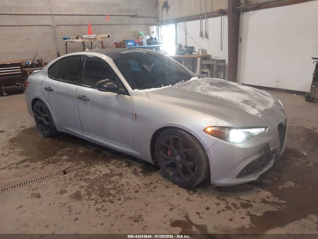 2020 ALFA ROMEO GIULIA ZARFAMBNXL7640449