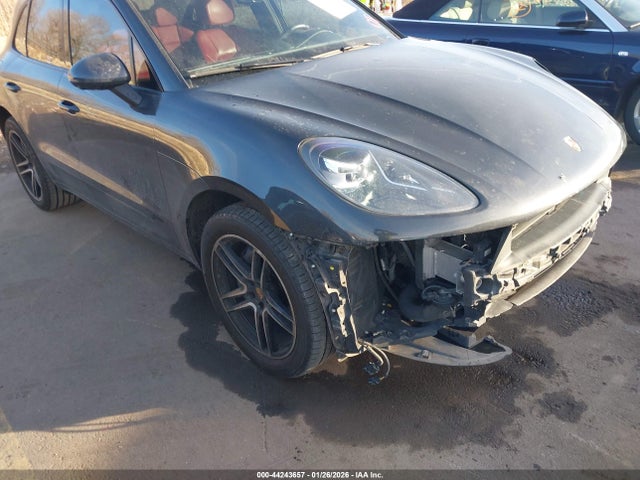 Porsche Macan 2021 WP1AA2A52MLB11658 Image 18