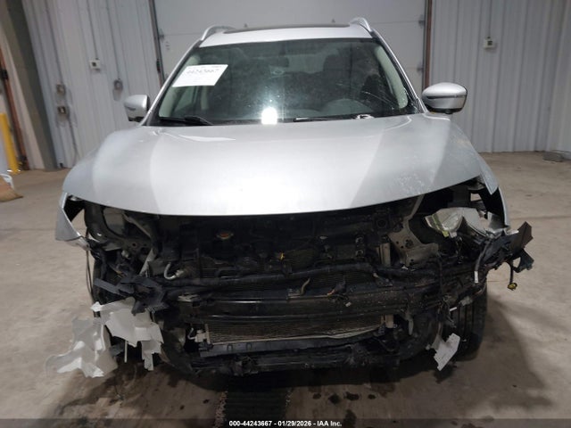 5N1AT2MV4HC896497 Nissan ROGUE SV