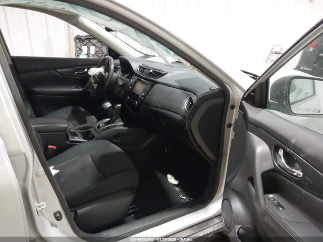 5N1AT2MV4HC896497 Nissan ROGUE SV