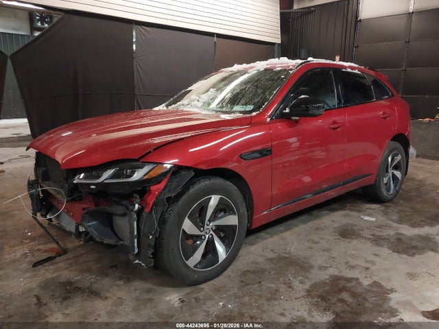 2025 JAGUAR F-PACE SADCT2FU0SA748548 Photo 1