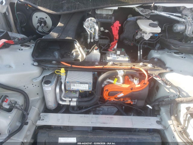 2025 TESLA MODEL Y 7SAYGDEE0SA348668 Photo 9