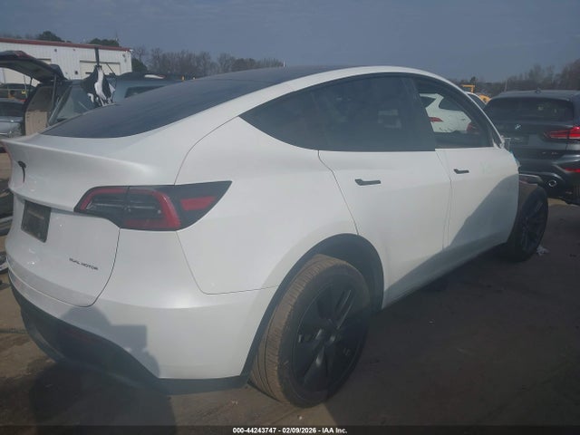 2025 TESLA MODEL Y 7SAYGDEE0SA348668 Photo 3