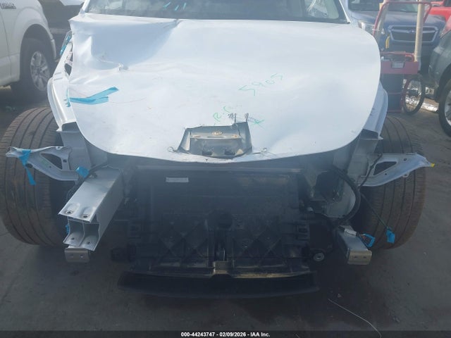 2025 TESLA MODEL Y 7SAYGDEE0SA348668 Photo 5