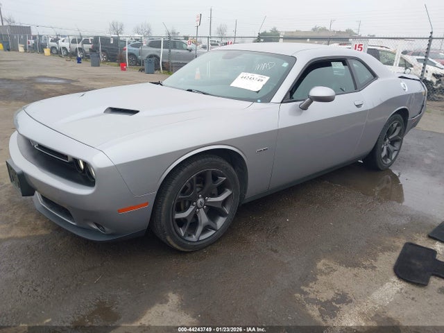 Dodge Challenger R/t Plus 2018 2C3CDZBT4JH241218 Image 2