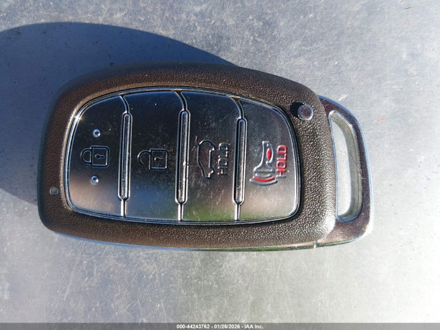 KMHC75LC8HU031654 Hyundai Ioniq Hybrid Sel