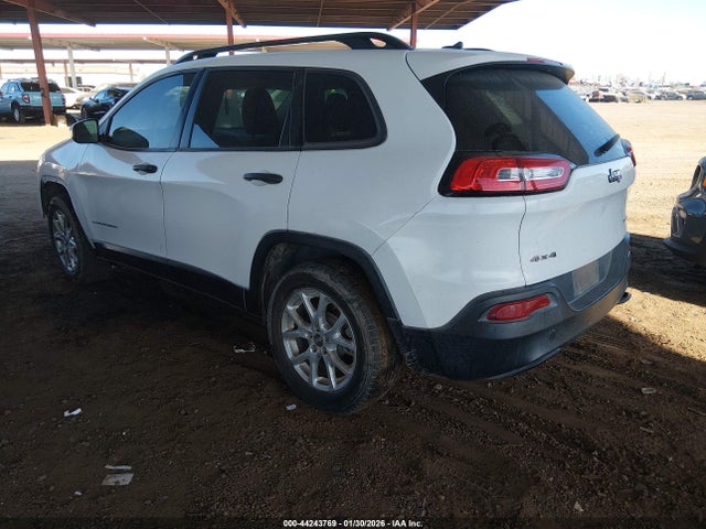 2015 JEEP CHEROKEE 1C4PJMAB8FW664829 Photo 2