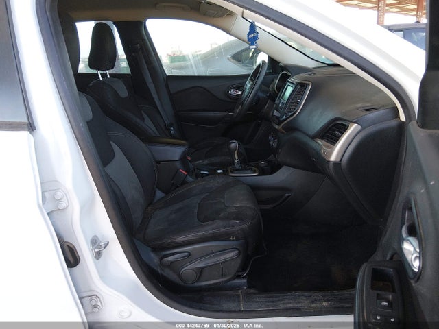 2015 JEEP CHEROKEE 1C4PJMAB8FW664829 Photo 4