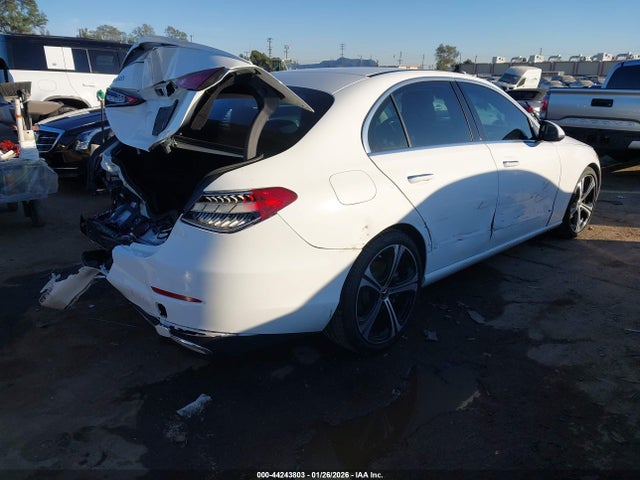 Aukcja sprzedaży 2022 Mercedes-benz C 300 Sedan, vin: W1KAF4GB0NR062928, numer aukcji: 44243803