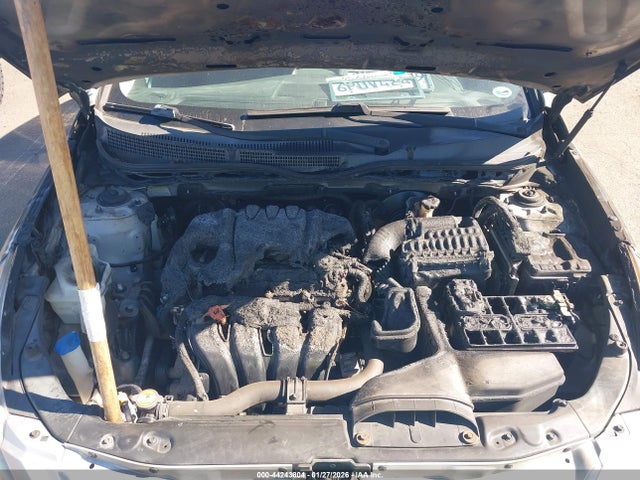 2011 HYUNDAI SONATA 5NPEB4AC8BH230889 Photo 9