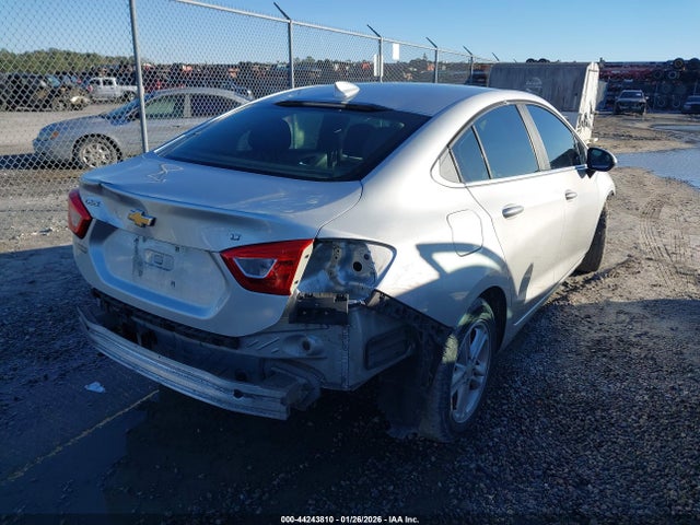 1G1BE5SM5H7215117 Chevrolet Cruze Lt Auto