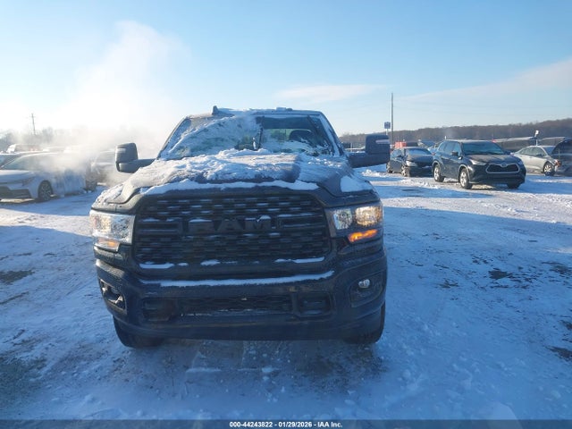 44243822 :رقم المزاد ، 3C6UR5DJXRG373201 vin ، 2024 Ram 2500 Big Horn  4x4 6'4 Box مزاد بيع