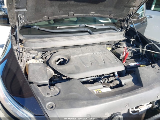 2017 Jeep Cherokee Latitude 4x4 მანქანა იყიდება აუქციონზე, vin: 1C4PJMCS9HW646713, აუქციონის ნომერი: 44243829