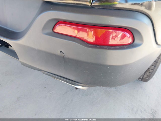 2017 Jeep Cherokee Latitude 4x4 მანქანა იყიდება აუქციონზე, vin: 1C4PJMCS9HW646713, აუქციონის ნომერი: 44243829
