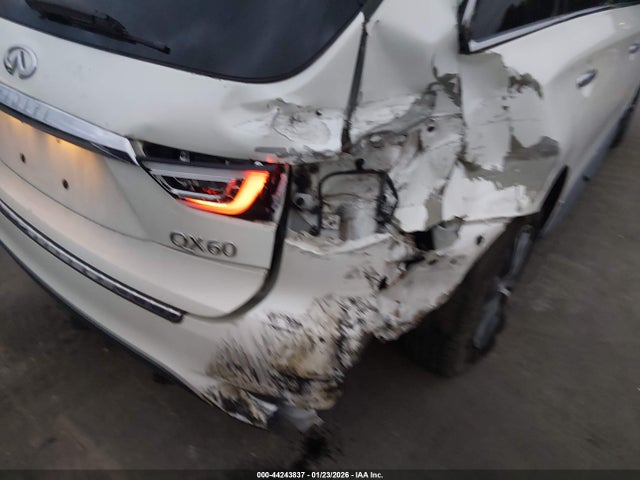 44243837 :رقم المزاد ، 5N1DL0MM1HC519361 vin ، 2017 Infiniti Qx60 مزاد بيع
