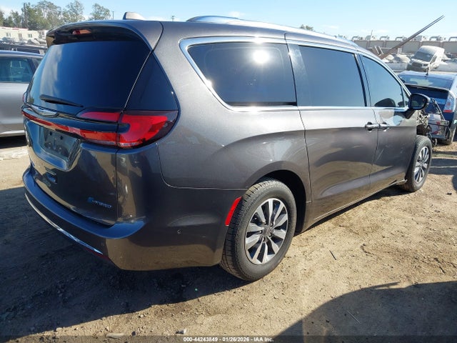 2021 CHRYSLER PACIFICA HYBRID 2C4RC1L77MR586270 Photo 3