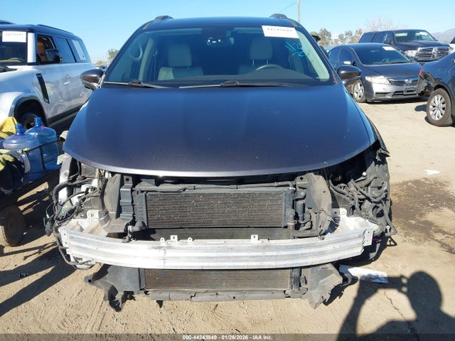 2021 CHRYSLER PACIFICA HYBRID 2C4RC1L77MR586270 Photo 5