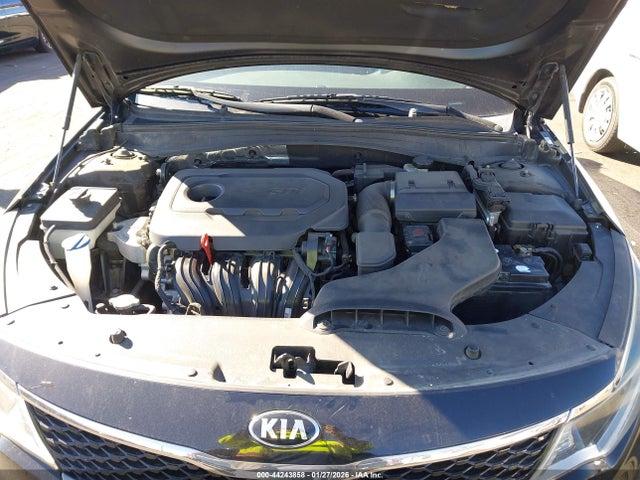 5XXGT4L32JG252657 KIA Optima Lx