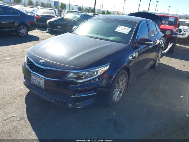 5XXGT4L32JG252657 KIA Optima Lx