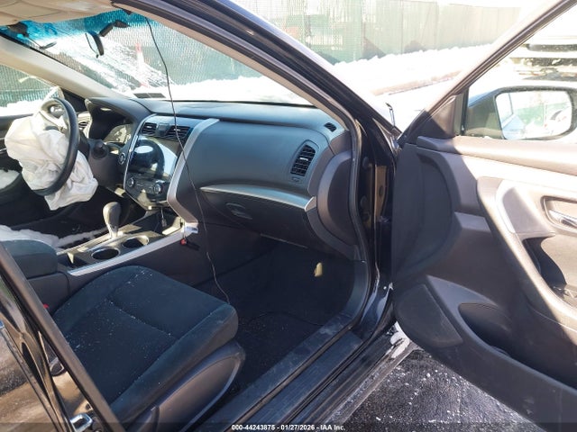 Nissan Altima 2.5 S 2015 1N4AL3AP1FC231513 Image 5