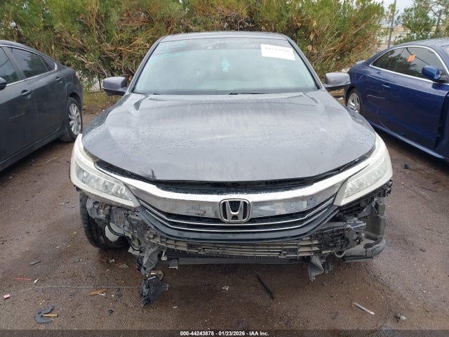 1HGCR3F94HA024884 Honda Accord Touring V6