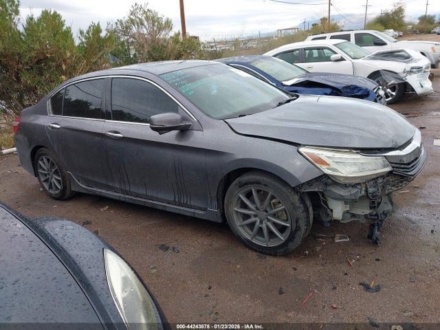 1HGCR3F94HA024884 Honda Accord Touring V6