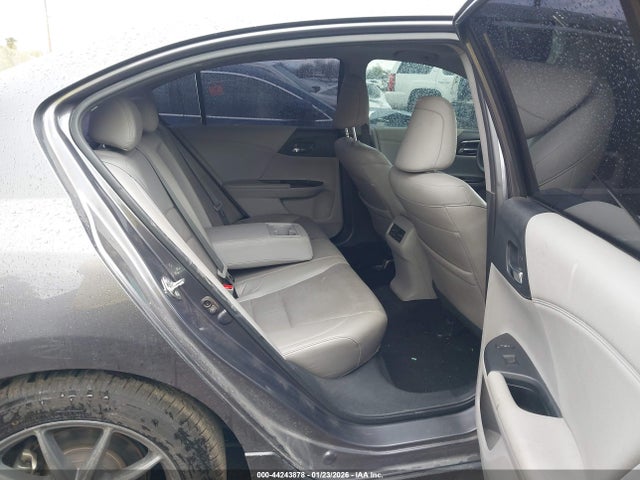1HGCR3F94HA024884 Honda Accord Touring V6