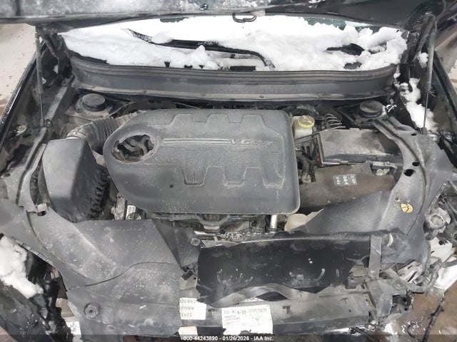 44243890 :رقم المزاد ، 1C4PJMMX0MD146620 vin ، 2021 Jeep Cherokee Latitude Lux 4x4 مزاد بيع