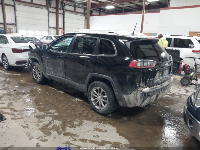 44243890 :رقم المزاد ، 1C4PJMMX0MD146620 vin ، 2021 Jeep Cherokee Latitude Lux 4x4 مزاد بيع