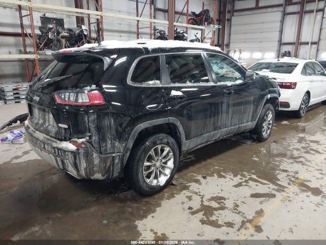 44243890 :رقم المزاد ، 1C4PJMMX0MD146620 vin ، 2021 Jeep Cherokee Latitude Lux 4x4 مزاد بيع
