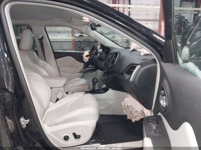 44243890 :رقم المزاد ، 1C4PJMMX0MD146620 vin ، 2021 Jeep Cherokee Latitude Lux 4x4 مزاد بيع