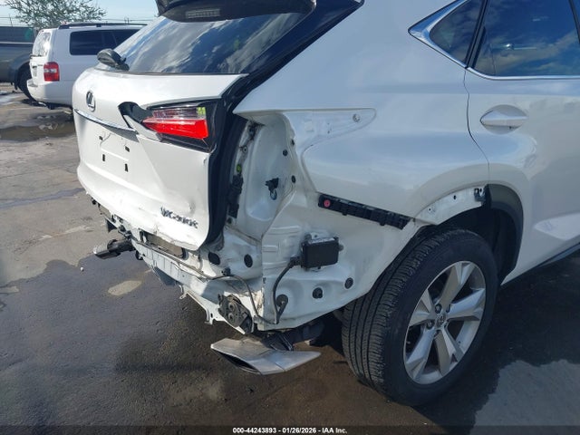 JTJYARBZ8H2053655 Lexus NX 200T