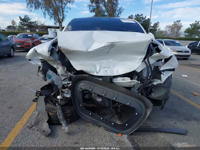 2022 TESLA MODEL Y 7SAYGDEF8NF445617 Photo 5