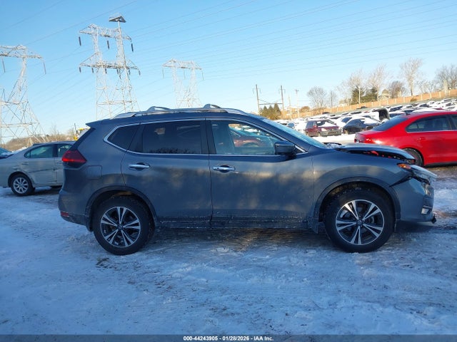 JN8AT2MV4KW396855 Nissan ROGUE SV