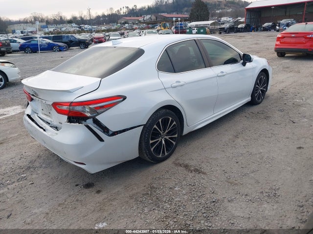 4T1B11HK1KU854715 Toyota CAMRY SE