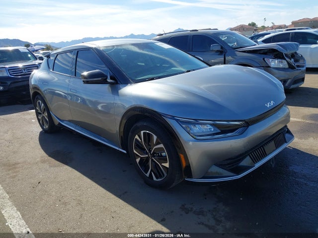 2023 KIA EV6 KNDC3DLC1P5098695