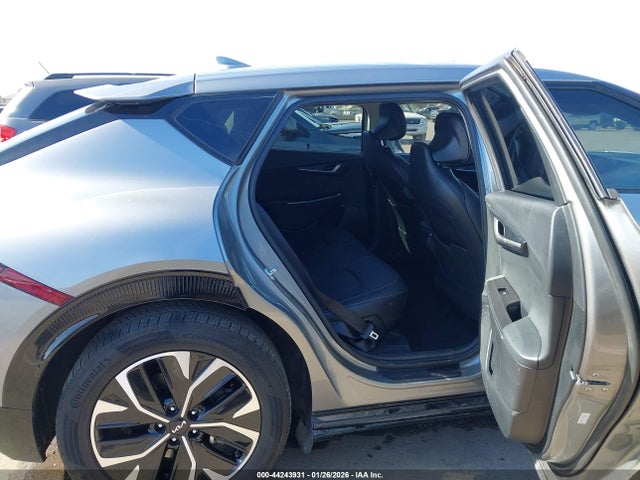 2023 KIA EV6 KNDC3DLC1P5098695 Photo 7