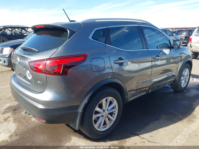 JN1BJ1CP7JW153318 Nissan Rogue Sport Sv