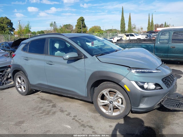 KM8K32AB4NU881938 Hyundai Kona Sel