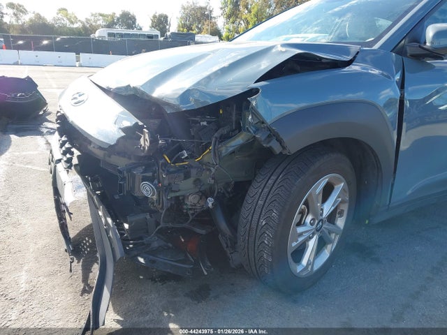 KM8K32AB4NU881938 Hyundai Kona Sel