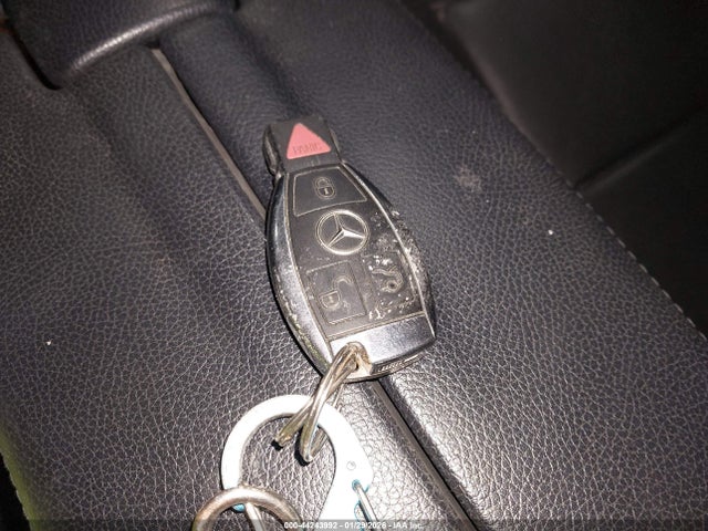 44243992 :رقم المزاد ، WDDHF8JB6EA831588 vin ، 2014 Mercedes-benz E 350 4matic مزاد بيع