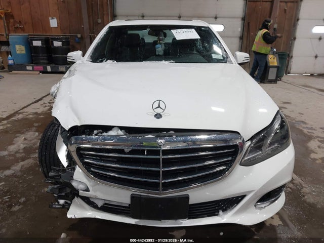 44243992 :رقم المزاد ، WDDHF8JB6EA831588 vin ، 2014 Mercedes-benz E 350 4matic مزاد بيع