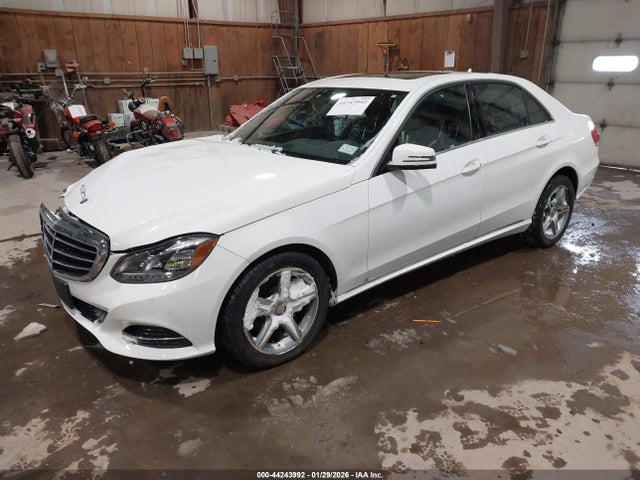 44243992 :رقم المزاد ، WDDHF8JB6EA831588 vin ، 2014 Mercedes-benz E 350 4matic مزاد بيع