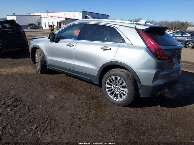 2024 CADILLAC XT4 1GYFZCR42RF224737 Photo 2